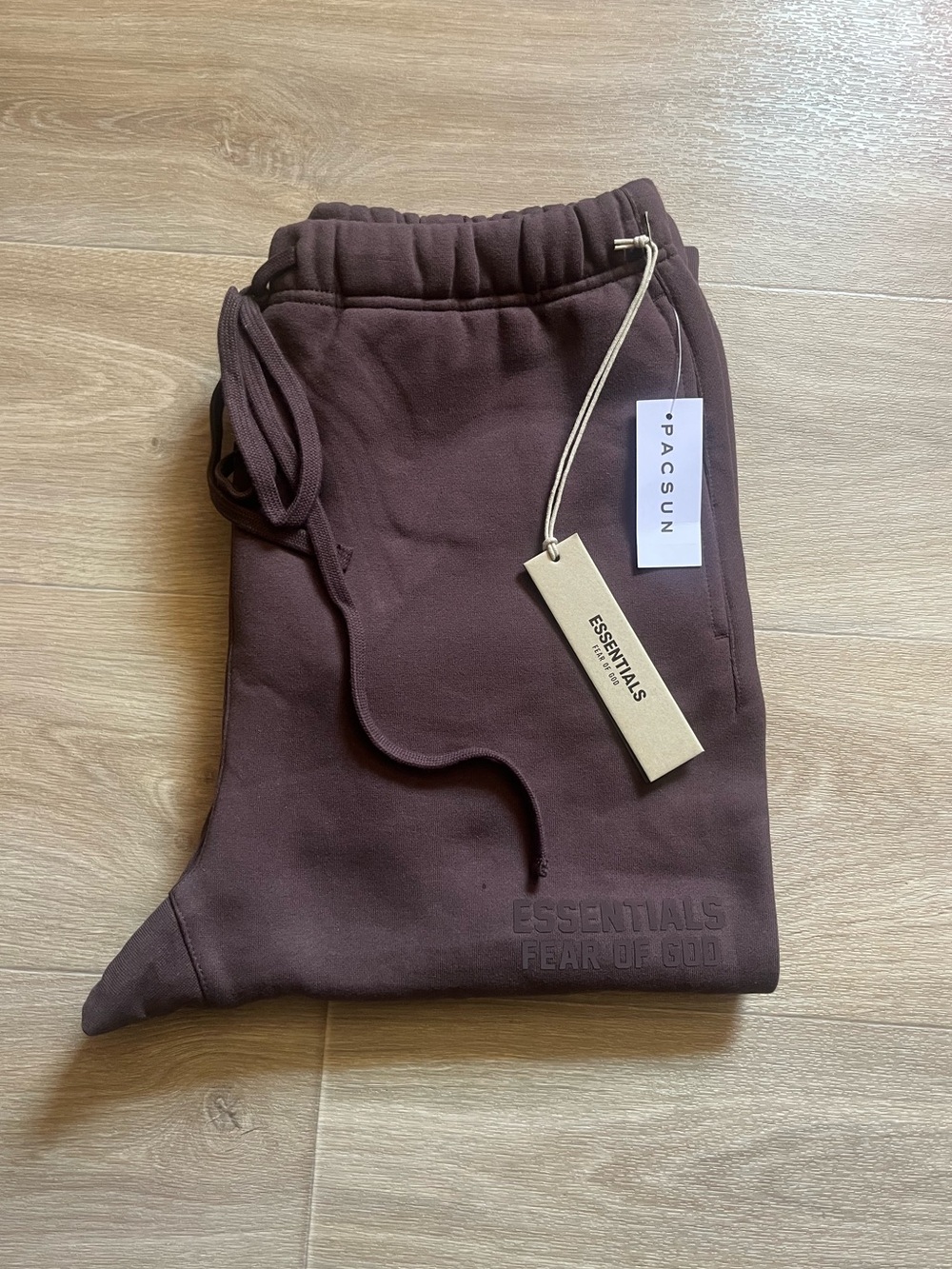 NEW Essentials Fear Of God Plum Relaxed Sweatpants - Sizes XS,S,M,L,XL - Picture 7 of 7